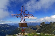 In vetta al Monte Valletto dal Monte di Sopra e al Monte Triomen il 21 settembre 2015  - FOTOGALLERY